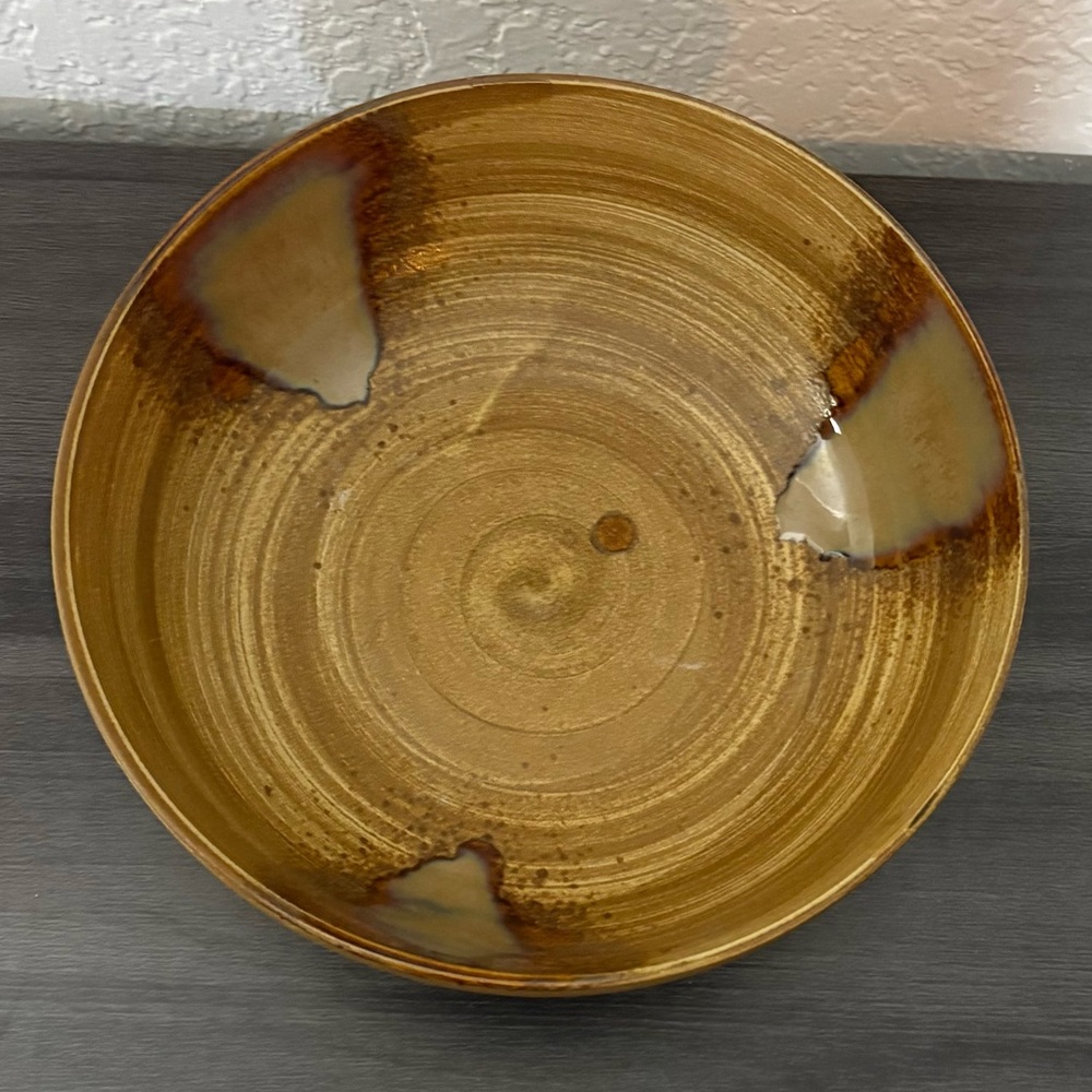 Sango Splash 4951 Serving Bowl 9” Tan Brown Drip Glaze